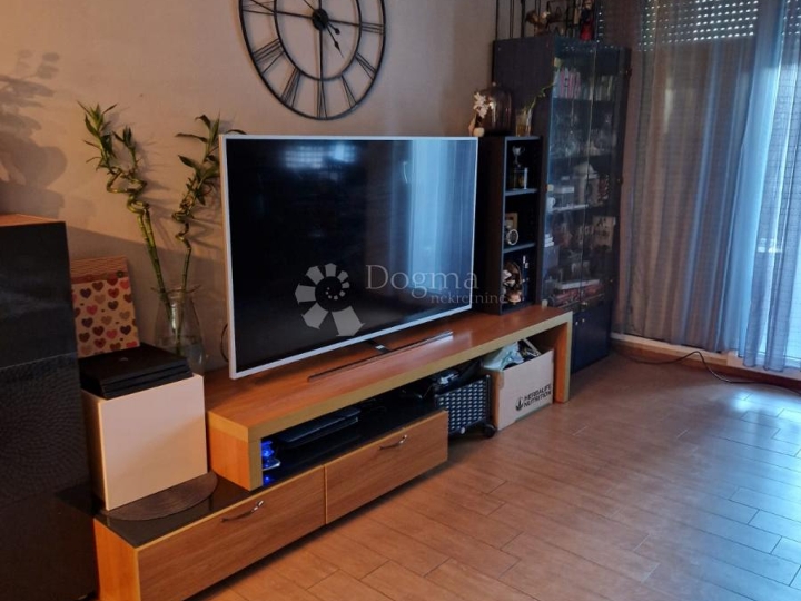 Škurinje, odličan dvoetažni stan 3S+DB