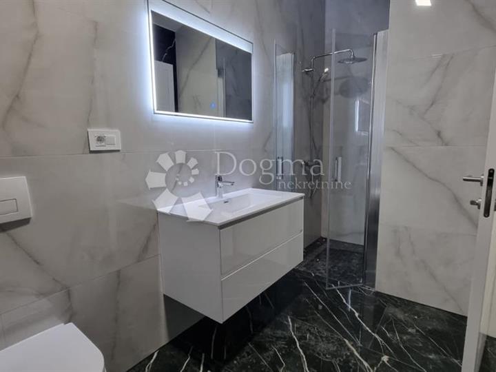 Novogradnja Crikvenica 30m od mora