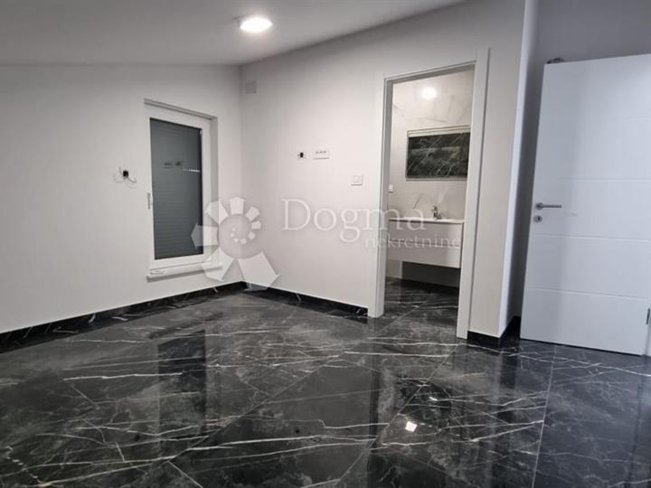 Novogradnja Crikvenica 30m od mora
