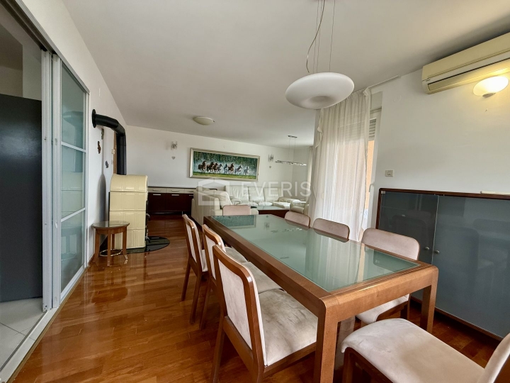 Kastav, Rešetari, stan 133 m2, 3S+DB