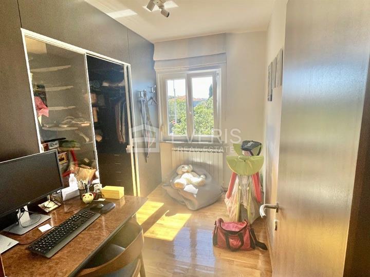 Kastav, Rubeši, stan 119 m2, 4S+DB, dvije garaže