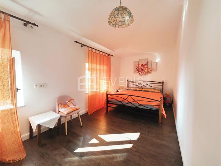 Opatija, centar, stan 117 m2 s pogledom na more