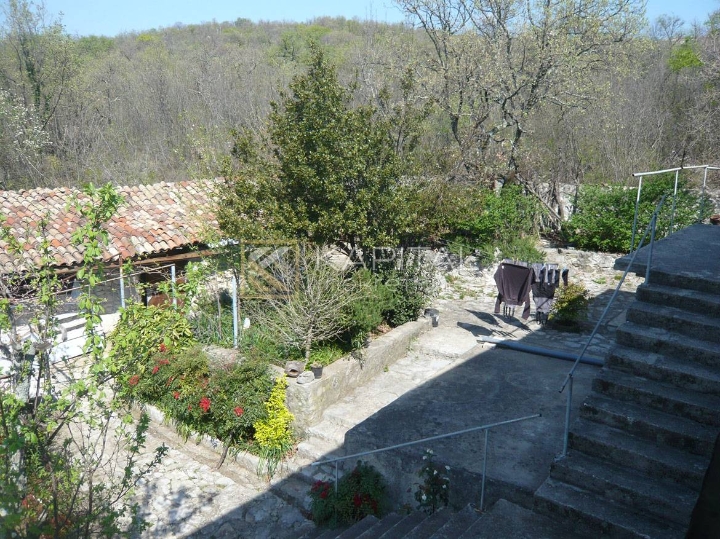 Rijeka - Costabella, obiteljska kuća u gradnji, predivan pogled