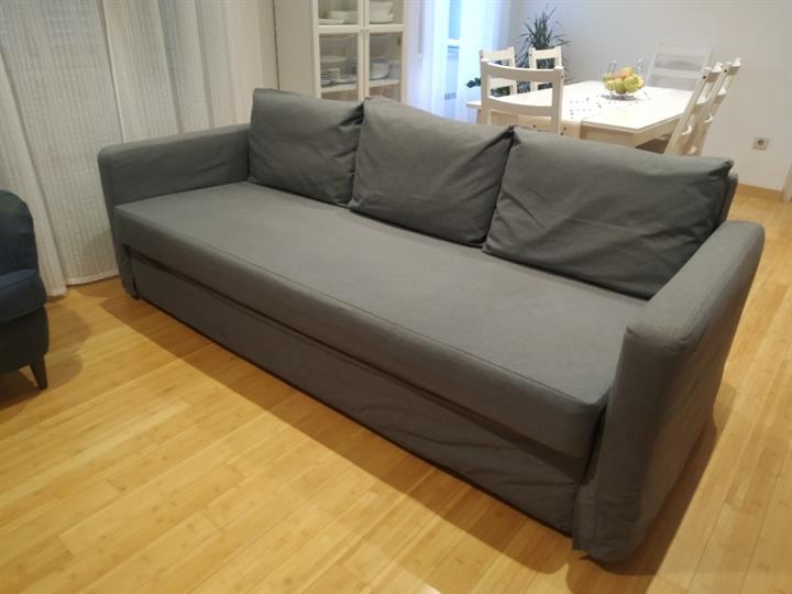 IKEA tosjed na razvlačenje Friheten