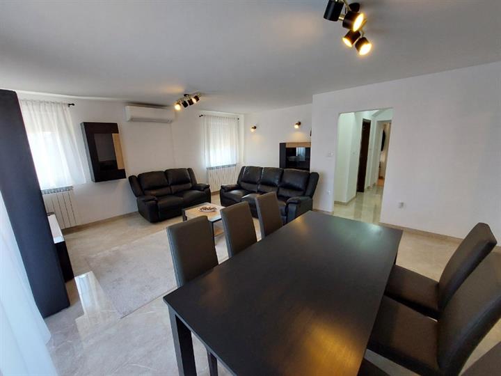 Viškovo, stan 110 m2