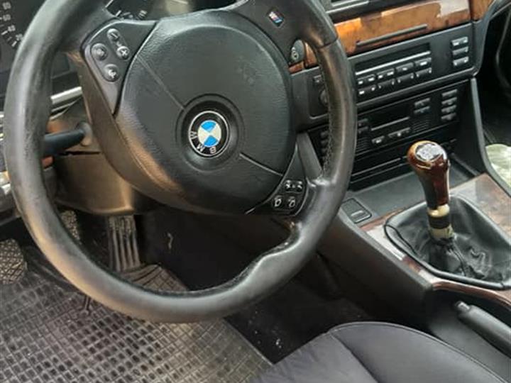 BMW E39, 525 TDS