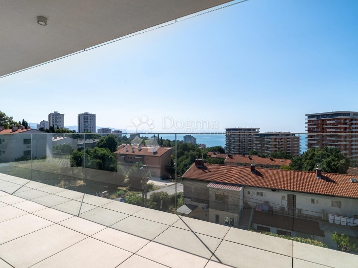 Novogradnja Premium Living Rijeka - stan 2.2 / 3S+DB