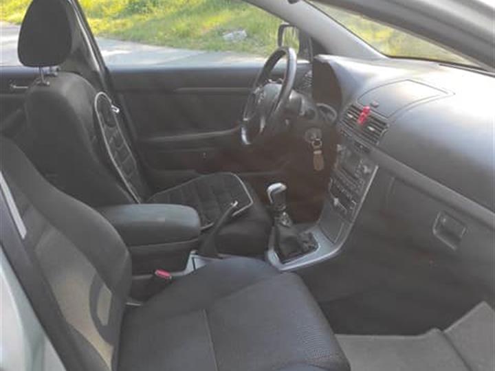 Toyota Avensis karavan 2.2 d4d