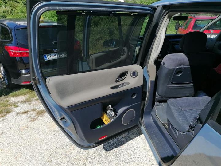 Renault Espace 2.2 dci