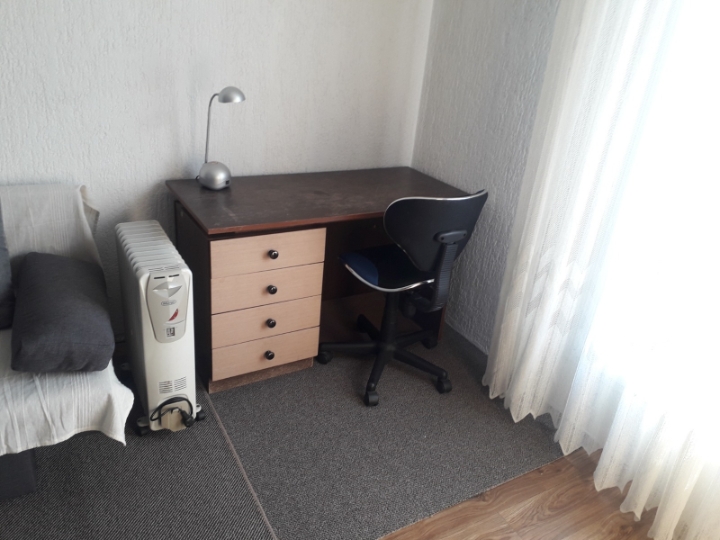 Dvosoban stan, bez agencija - Krnjevo