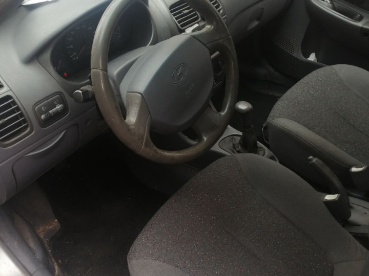 Hyundai Accent 1.3