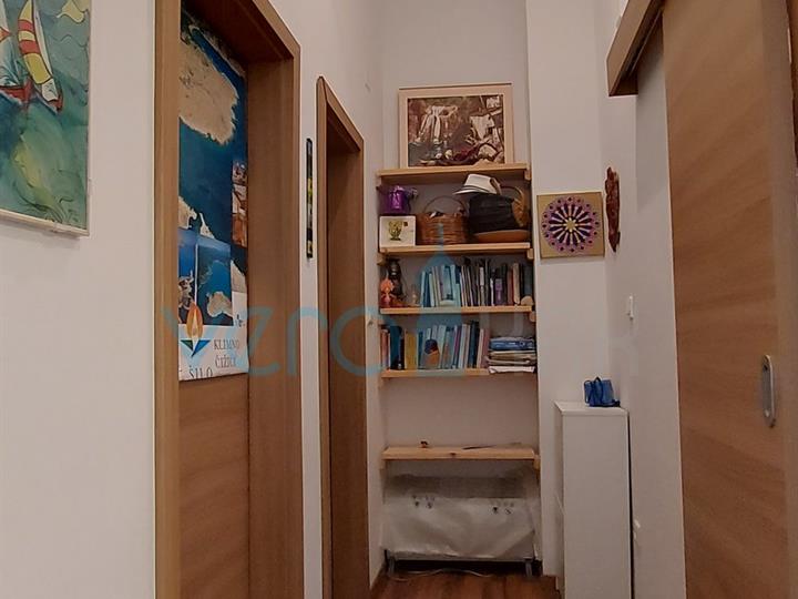Šilo, otok Krk, stan 44 m2, pogled na more, bazen