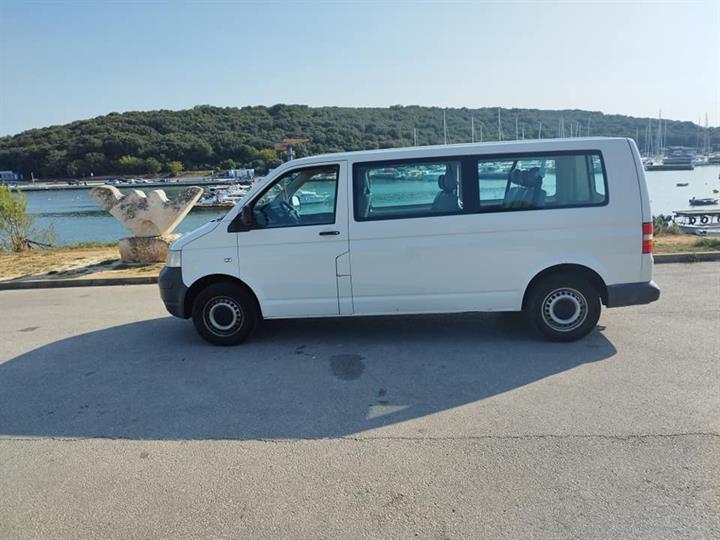 VW transporter T5 2.5 TDI