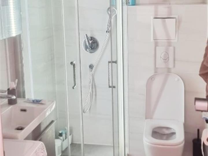 Brajda, 1S+DB, uključene režije