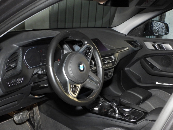 BMW serija 1 X drive 1.20 D aut