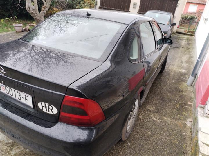 Opel Vectra B