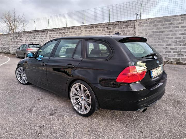 BMW E91 320D