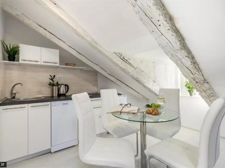 Centar, 50 m2, 1S+DB