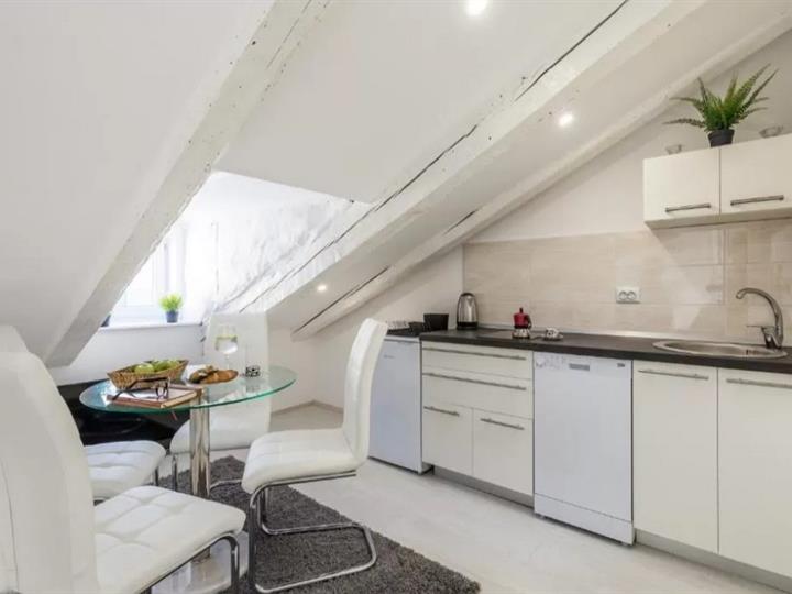 Centar, 50 m2, 1S+DB