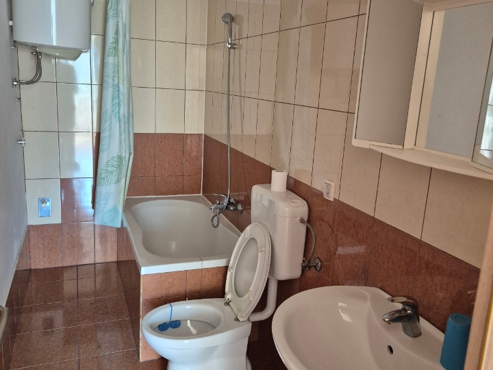 Viškovo centar, jednosoban stan,  40 m2