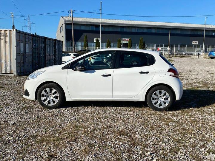 Peugeot 208 1.6 blue HDi 75
