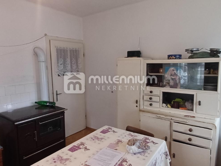 Gorski kotar, Vrbovsko, samostojeća kuća, 80m2