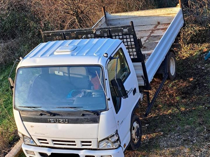Kamion Isuzu