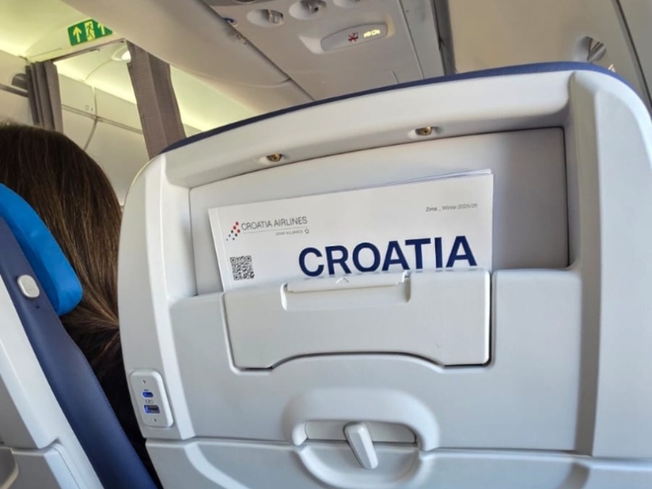 💦  Sex ..Čekam te u svom apartmanu