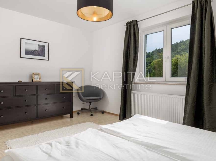 Opatija, Veprinac villa s bazenom