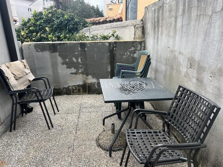 Crikvenica, Centar, apartman za radnike (4), režije uključene!
