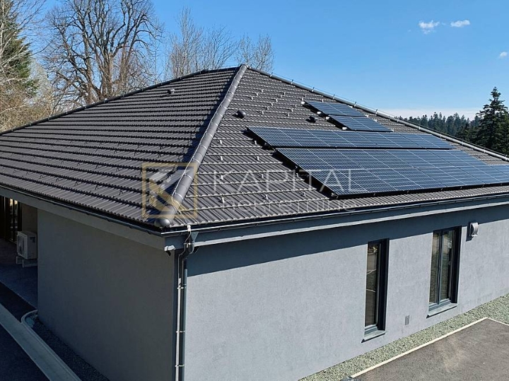 Gorski kotar, Lokve - niskoenergetska moderna kuća