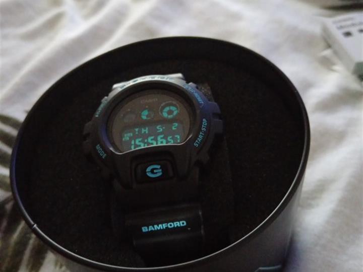 Casio DW-6900BDW-1DR G-shock