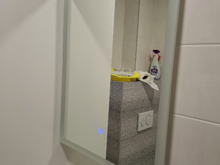 Kupaonsko ogledalo s Led rasvjetom,