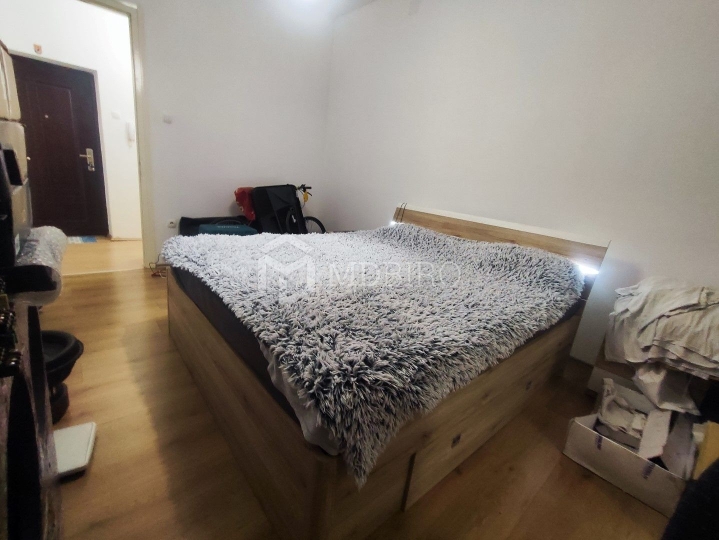 Belveder, prizemlje, uređen i namješten stan