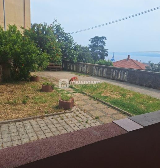 Rijeka, Bulevard, 33.72m2, 2S stan s pogledom na more