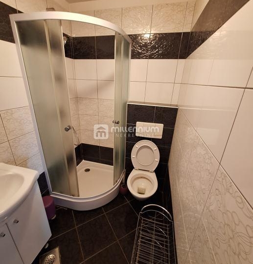 Rijeka, Bulevard, 33.72m2, 2S stan s pogledom na more