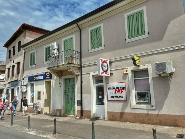 Trsat centar, poslovni prostor