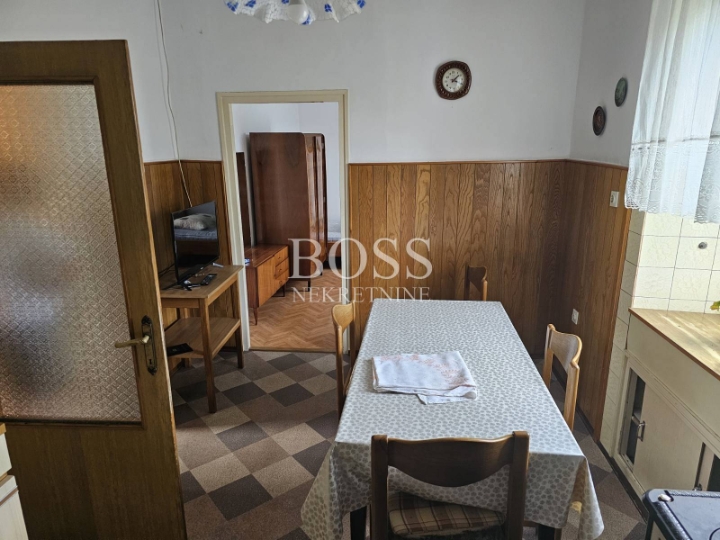 Čavle, samostojeća kuća 200m2, 190.000€