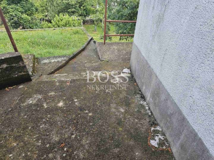 Čavle, samostojeća kuća 200m2, 190.000€