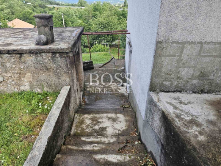 Čavle, samostojeća kuća 200m2, 190.000€