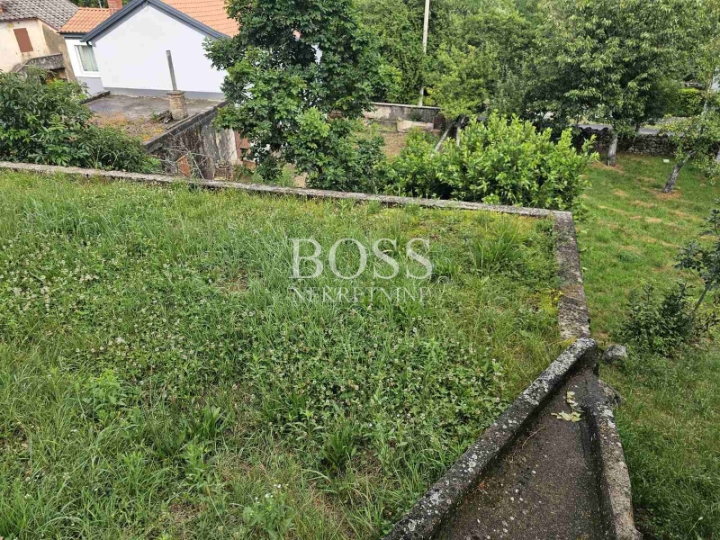 Čavle, samostojeća kuća 200m2, 190.000€