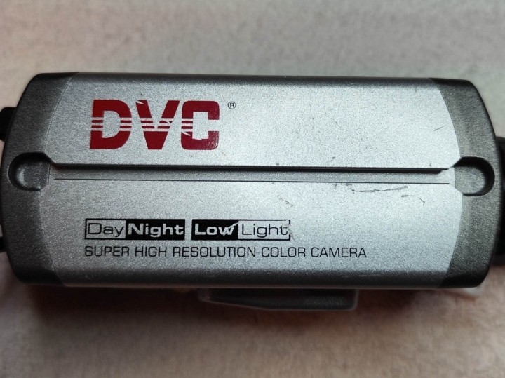 Kamera za videonadzor DVC s objektivom