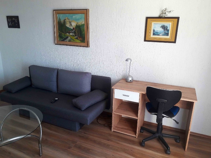 Turnić - 1S+DB komforan stan, 50 m2