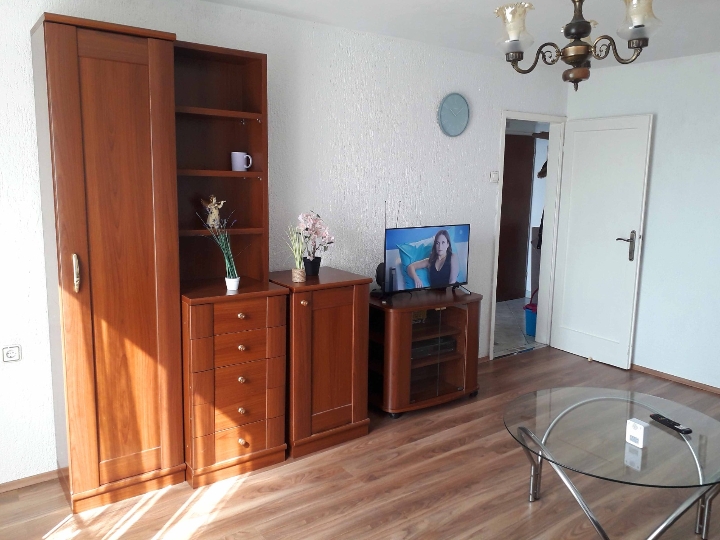 Turnić - 2S klas. stan bez agencija