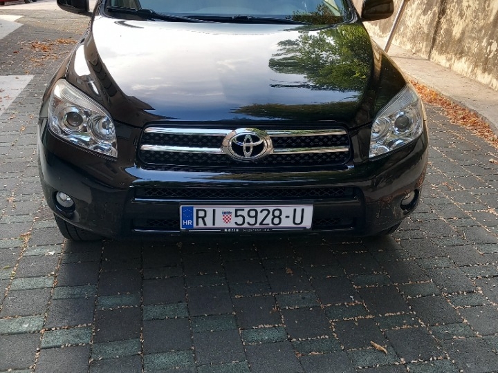 Toyota RAV4 2.2, D4D, 4x4 100 kW