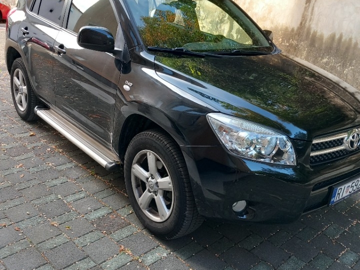 Toyota RAV4 2.2, D4D, 4x4 100 kW