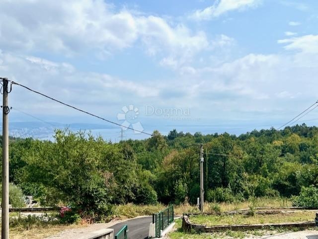 Veprinac, odlična samostojeća kuća s pogledom