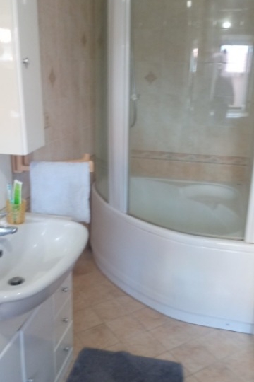 Matulji – Mihotići, 2S+DB, 75 m2, 1. kat 3 parkirna mjesta