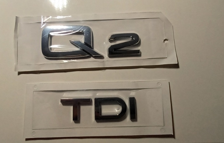 Q2 + TDI ambleme prodajem