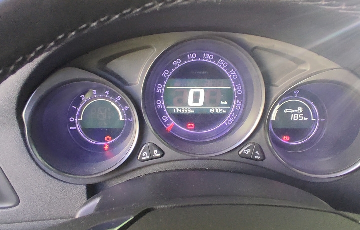 Citroen C4 2.0 HDI Exclusive 110 kw